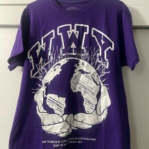 World Wide Youth Earth Day tee 🌎